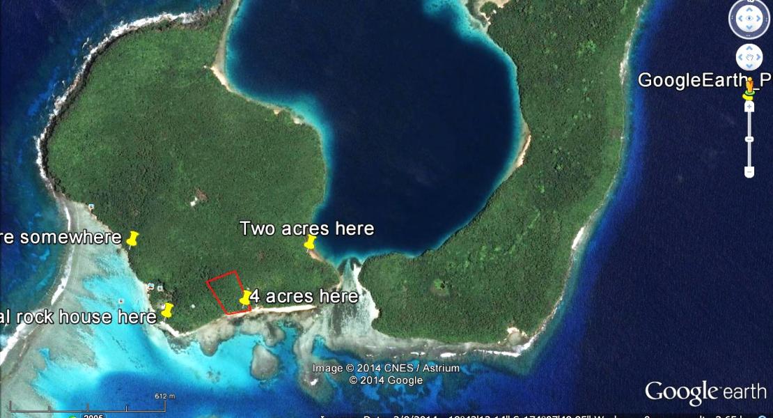 4 acres of beachfront property with two houses $119,000 USD