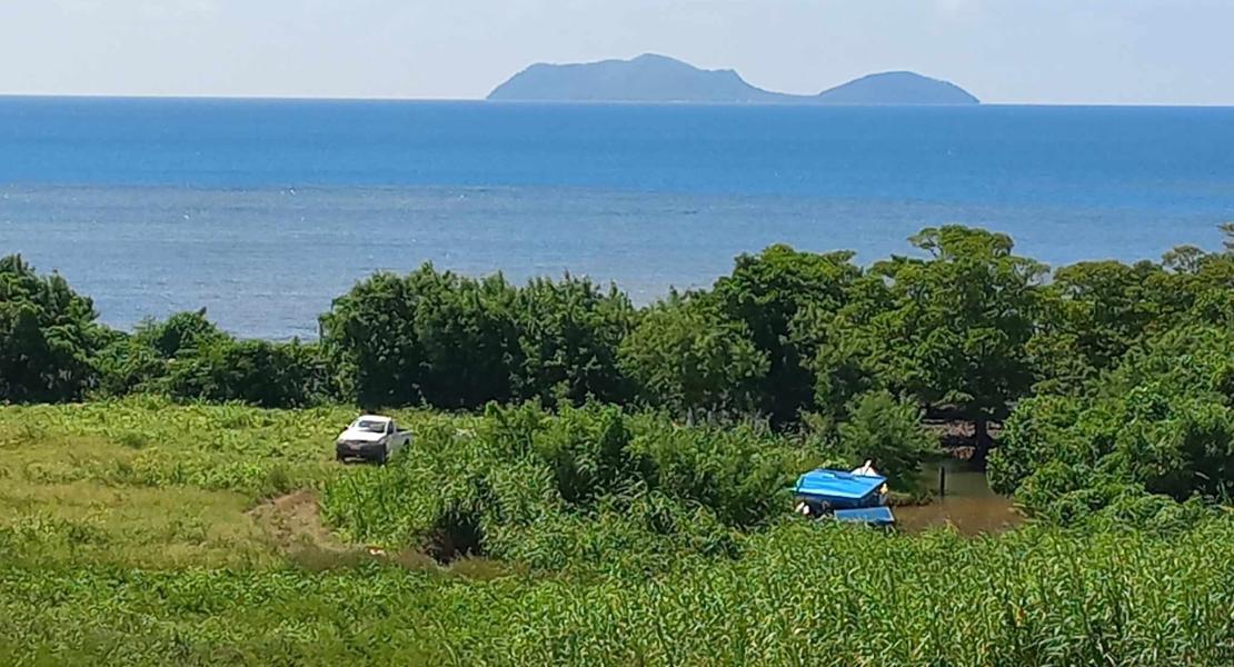 Oceanfront property located in Viti Levu Nabuna